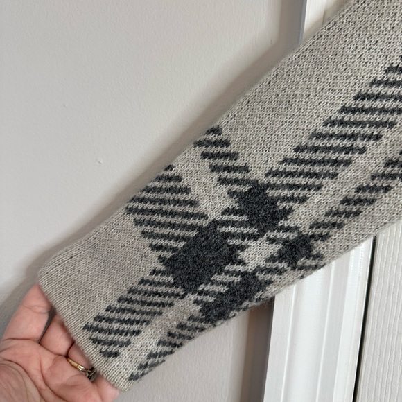 Duster Length Cardigan by Max Studio, Size XS - Picture 3 of 9